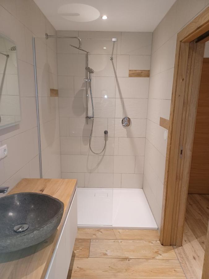 Kuglerhof Apartment Добиако Екстериор снимка
